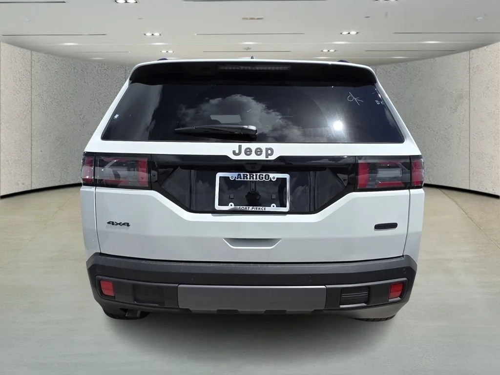 New 2026 Bright White Clear-Coat Exterior Paint Jeep Overland image 6
