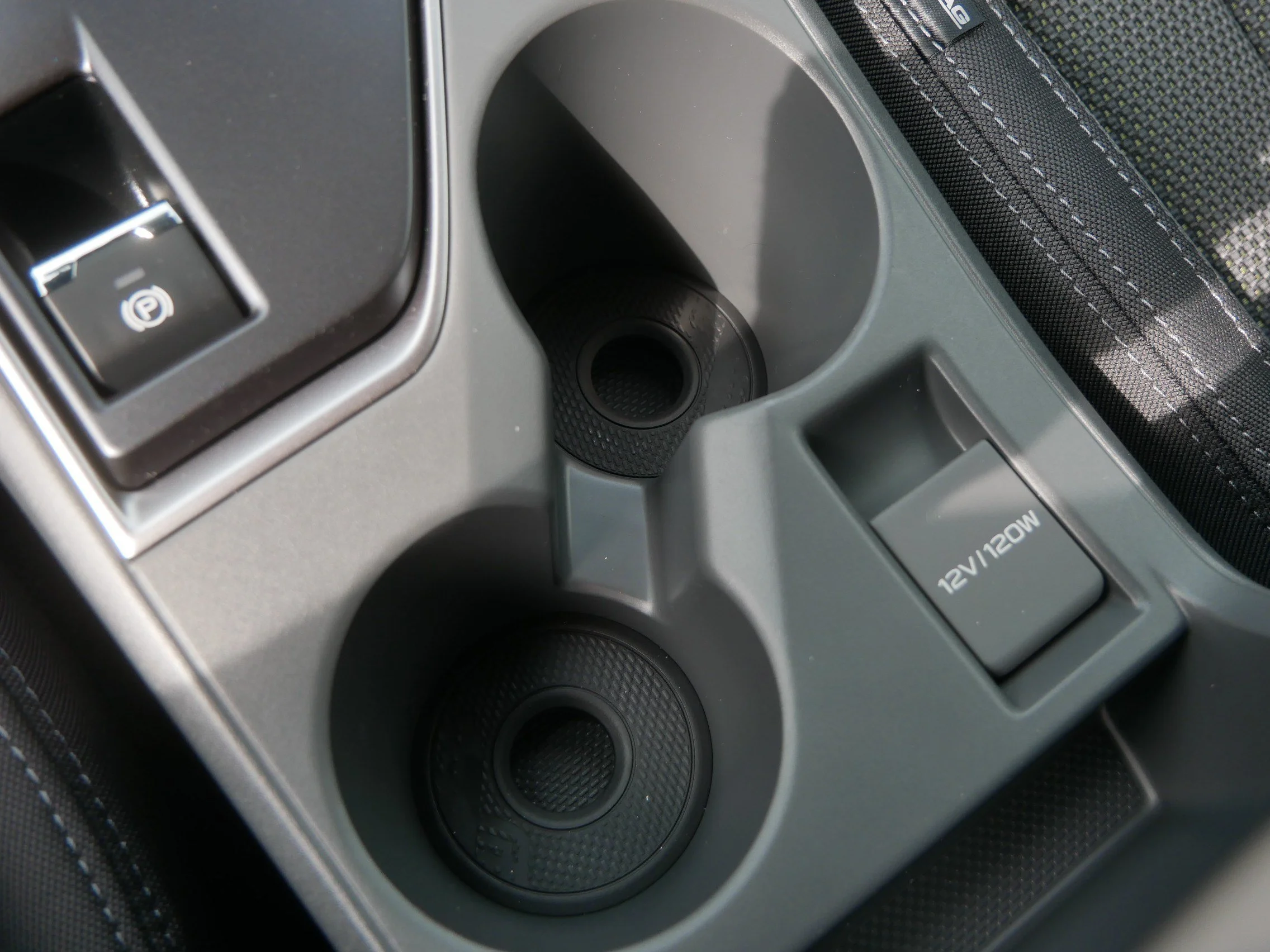 Used 2024 Ice Silver Metallic Subaru Premium image 28