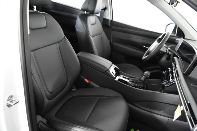 New 2026 White Hyundai SEL Premium AWD image 33