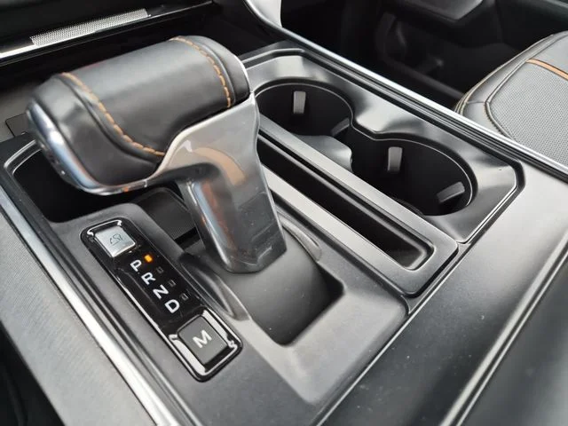 2023 Ford F-150 Platinum - Photo 18
