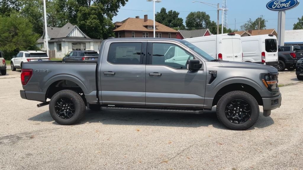New 2026 Gray Ford XLT image 6