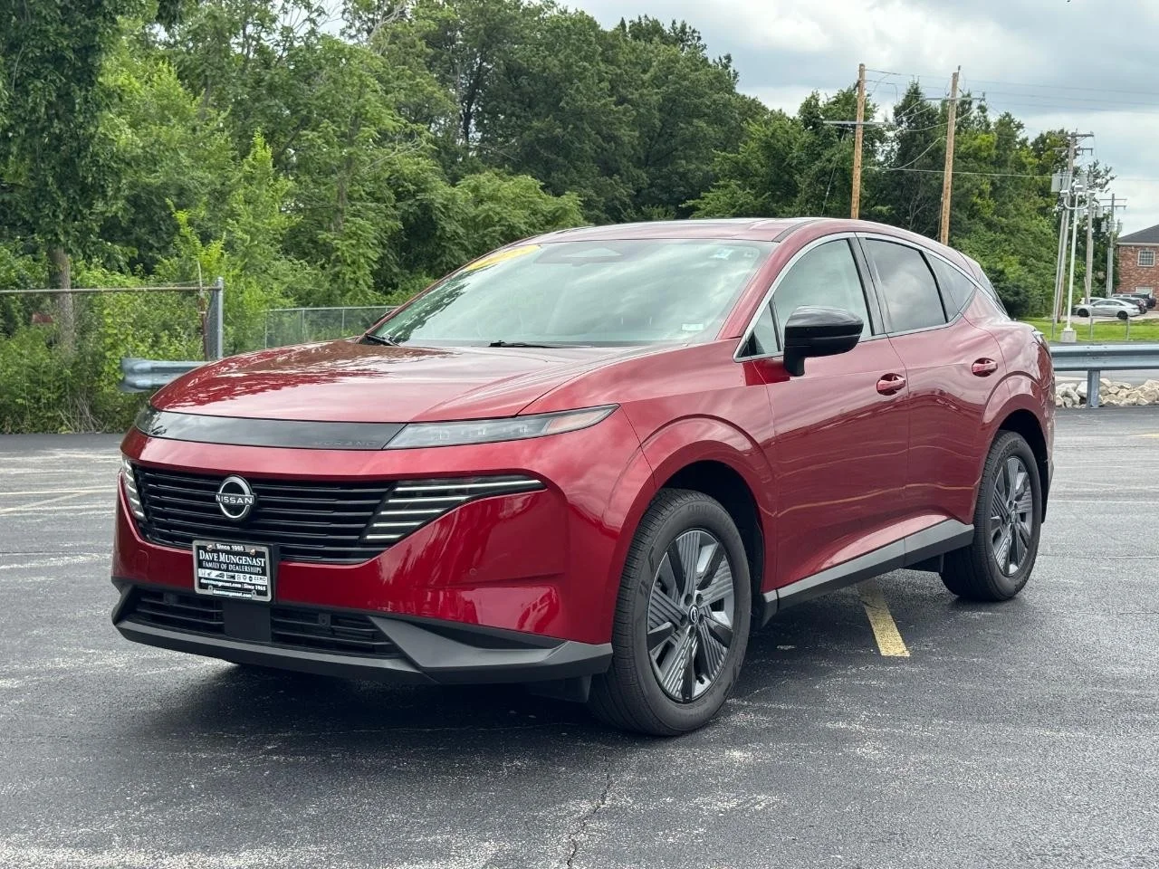 Used 2025 Scarlet Ember Tintcoat Nissan SL image 9