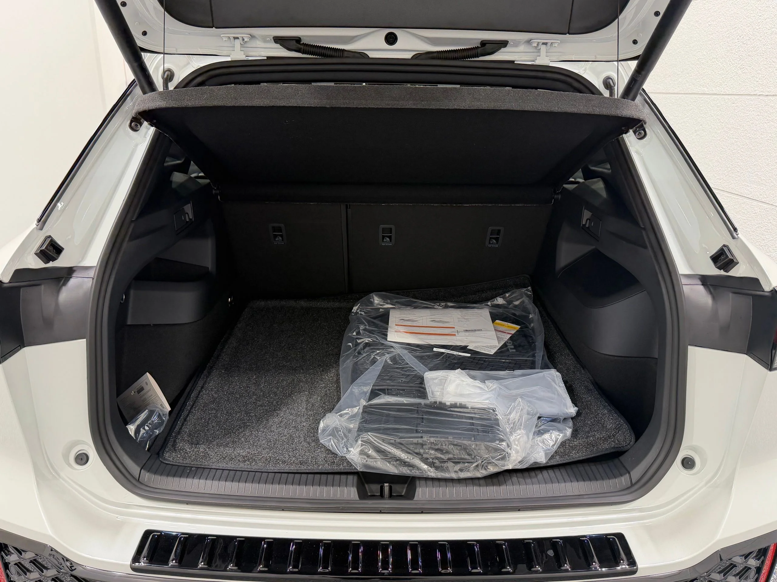 New 2026 White Volkswagen SE R-Line Black image 24