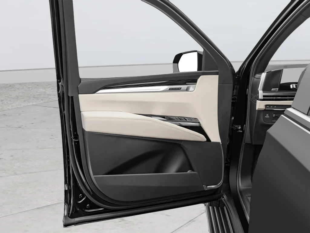 Used 2025 Black Cadillac Sport Platinum image 12