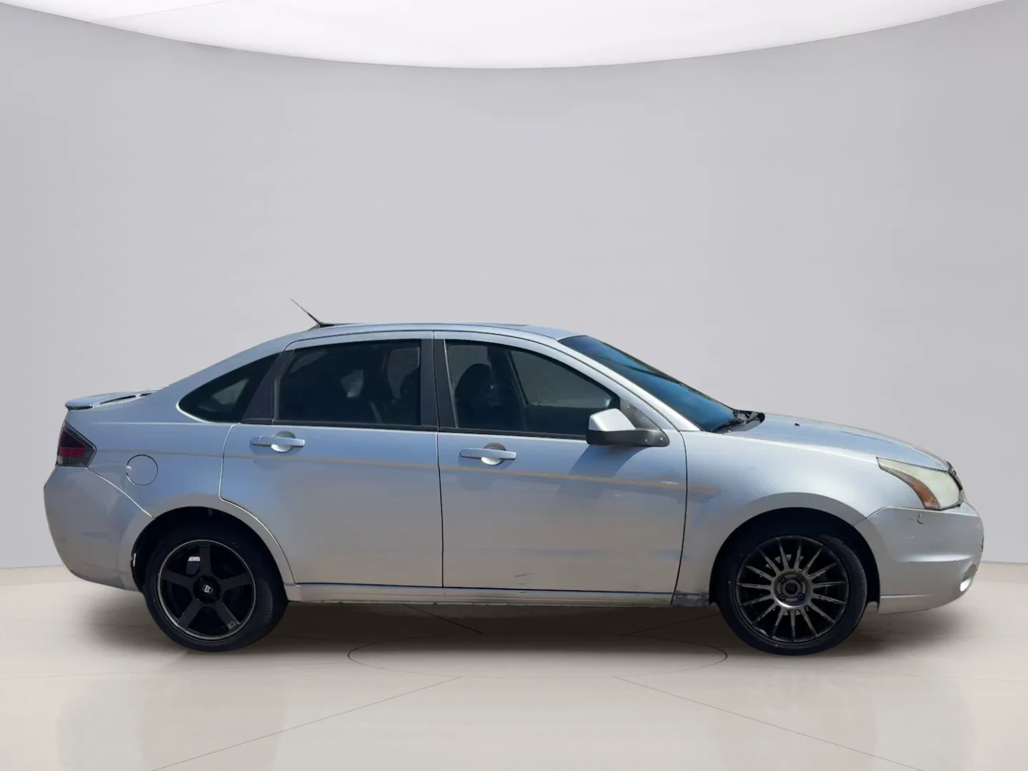 Used 2011 Silver Ford SES image 6