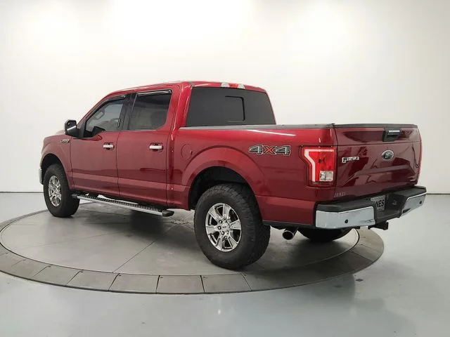 Used 2015 Red Ford XLT image 5