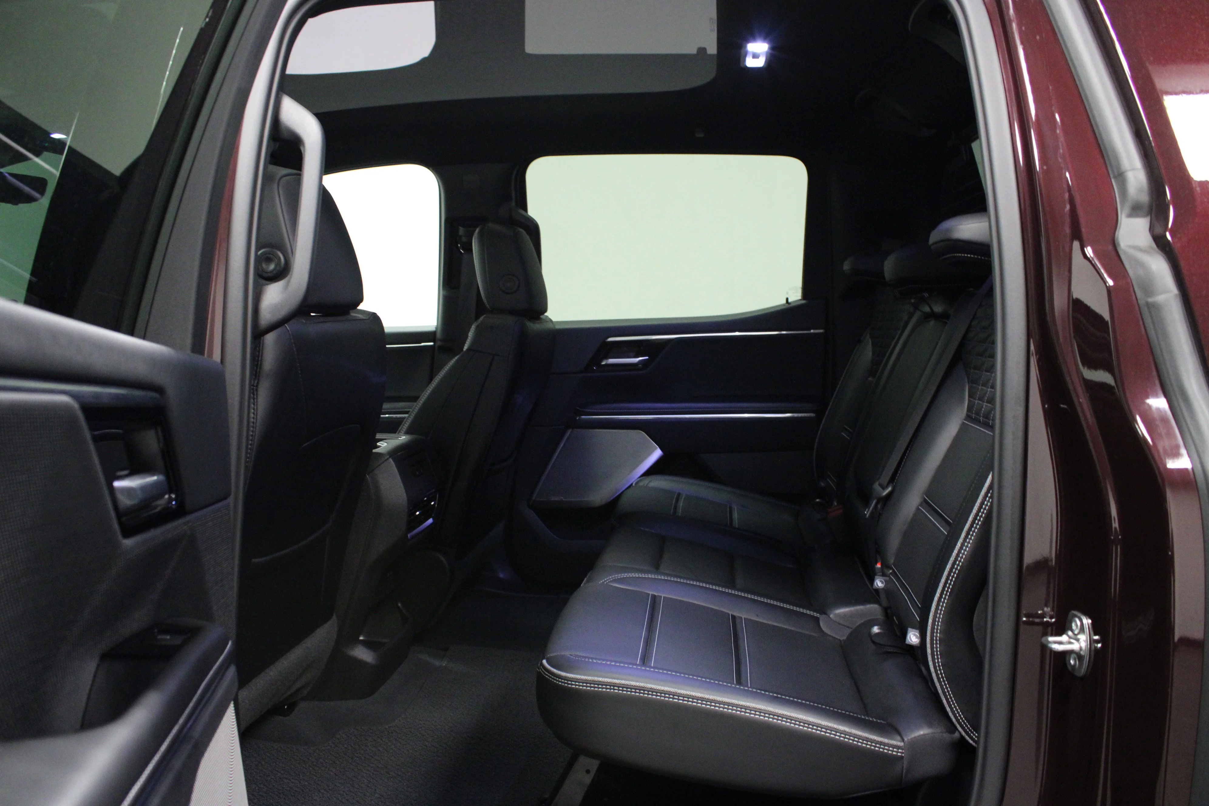 Used 2025 Dark Ember Tintcoat GMC Extended Range Denali image 13