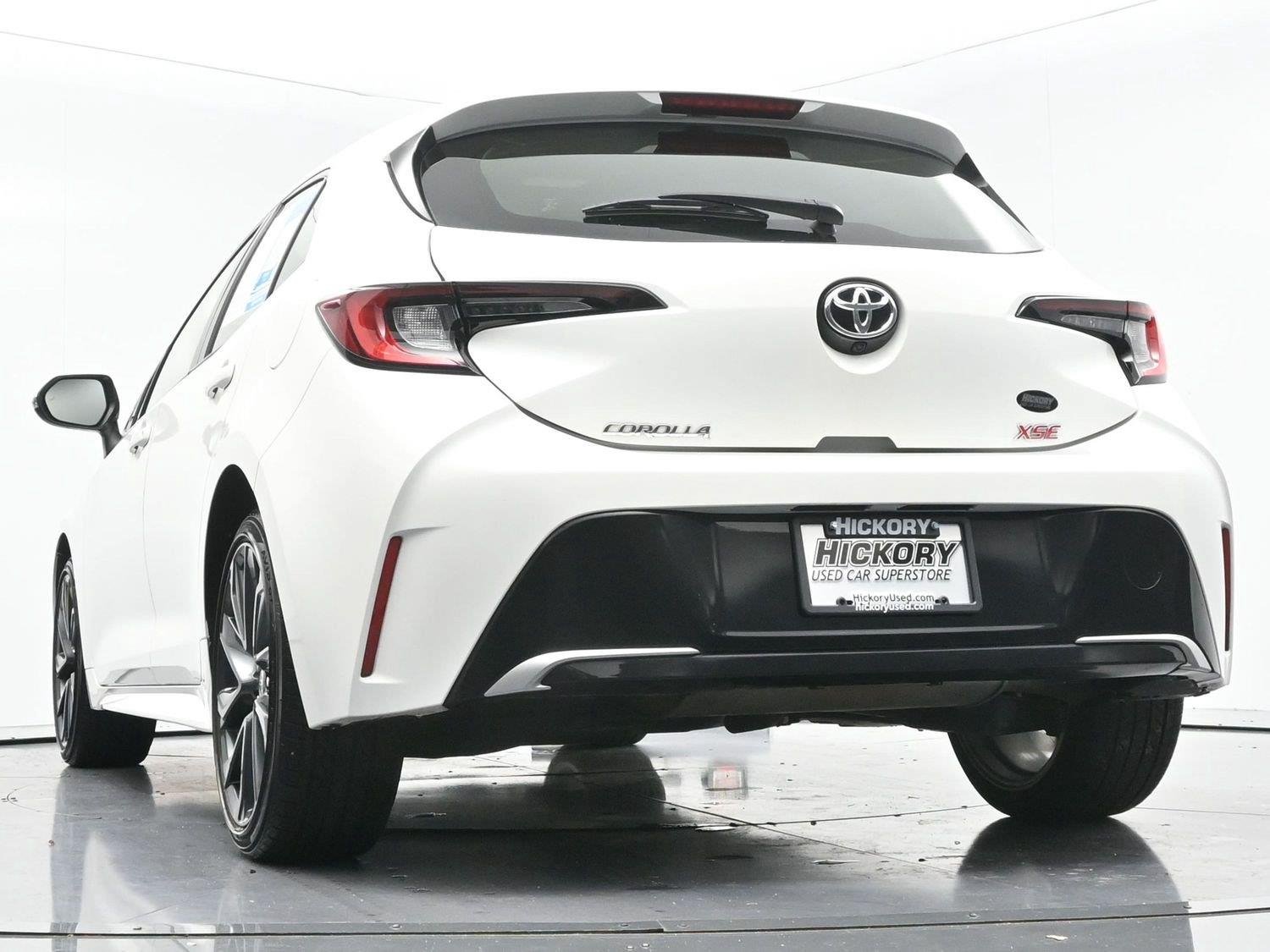Used 2024 Ice Cap Toyota XSE image 47