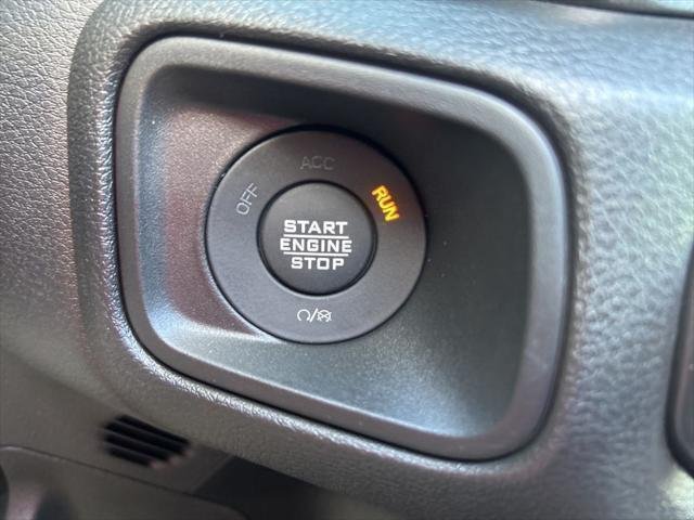 2025 Jeep Wrangler 4-Door Willys - Photo 42