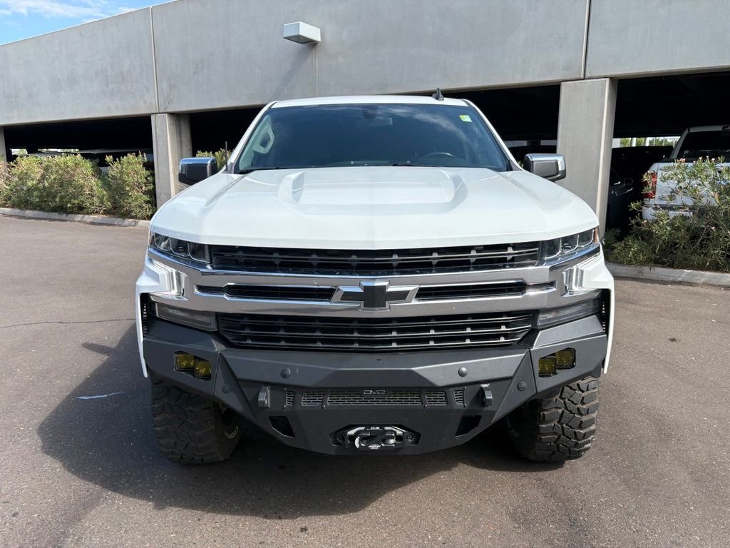 Used 2021 White Chevrolet LT image 2
