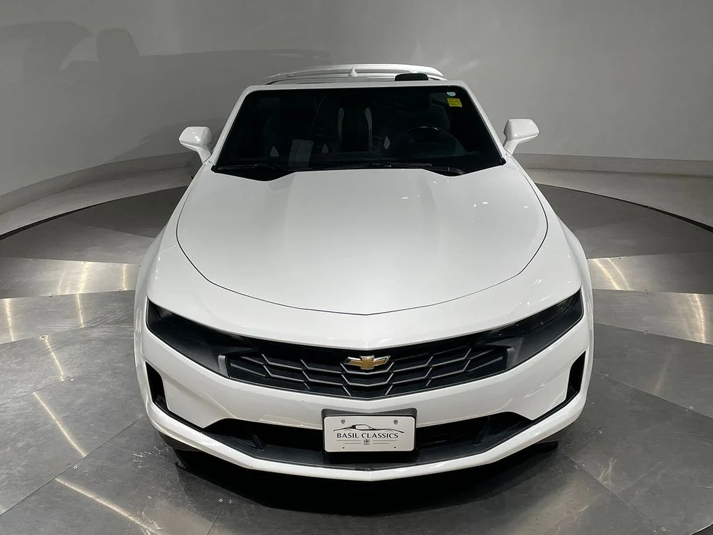 Used 2019 White Chevrolet 1LT image 21