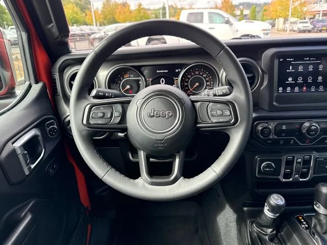 Used 2023 Punkn Metallic Clearcoat Jeep Sport S image 10