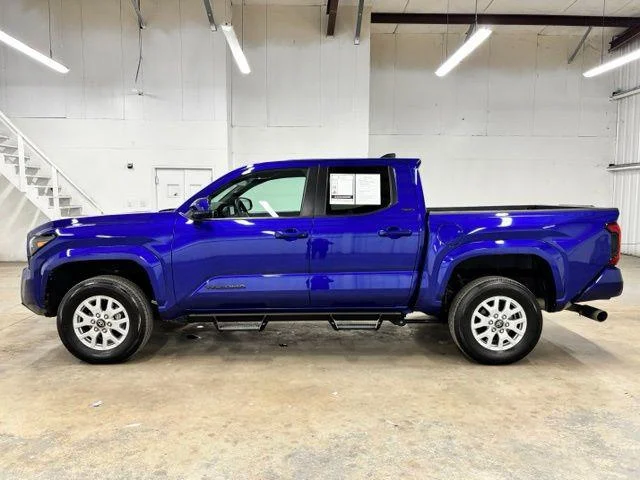 Certified Used 2025 BLUE CRUSH METALLIC Toyota  image 4