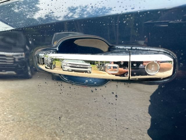 Used 2022 Pacific Blue Metallic GMC Denali image 57