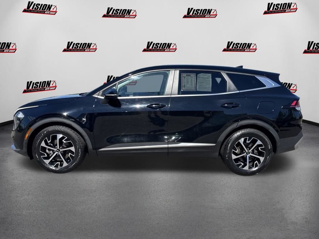 Used 2023 Black Kia EX image 9