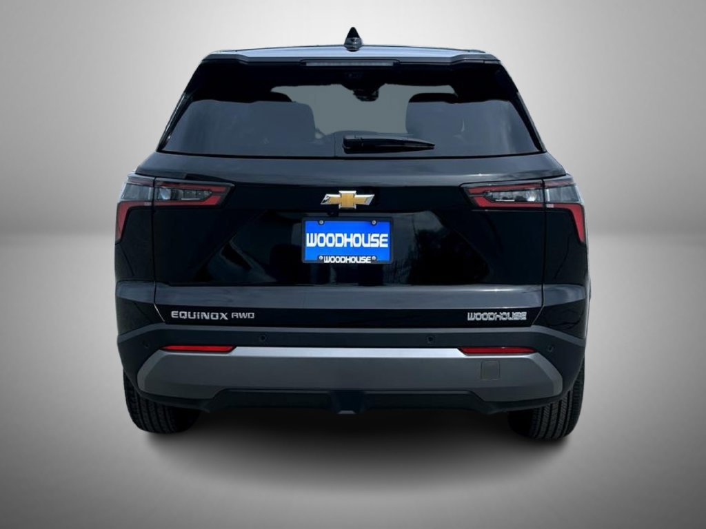 New 2027 Mosaic Black Metallic Chevrolet LT image 6