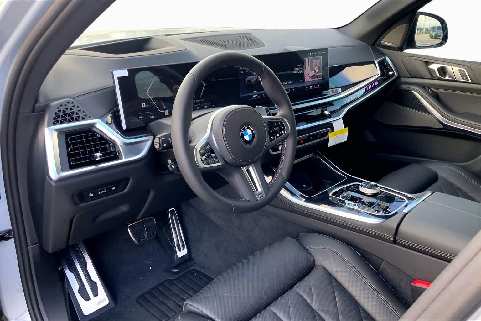 Used 2026 Brooklyn Grey Metallic BMW M60i image 8