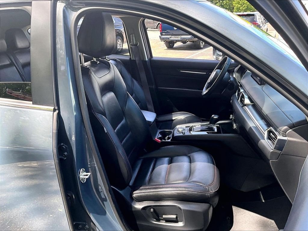 Used 2025 Gray Mazda 2.5 S Carbon Edition image 11