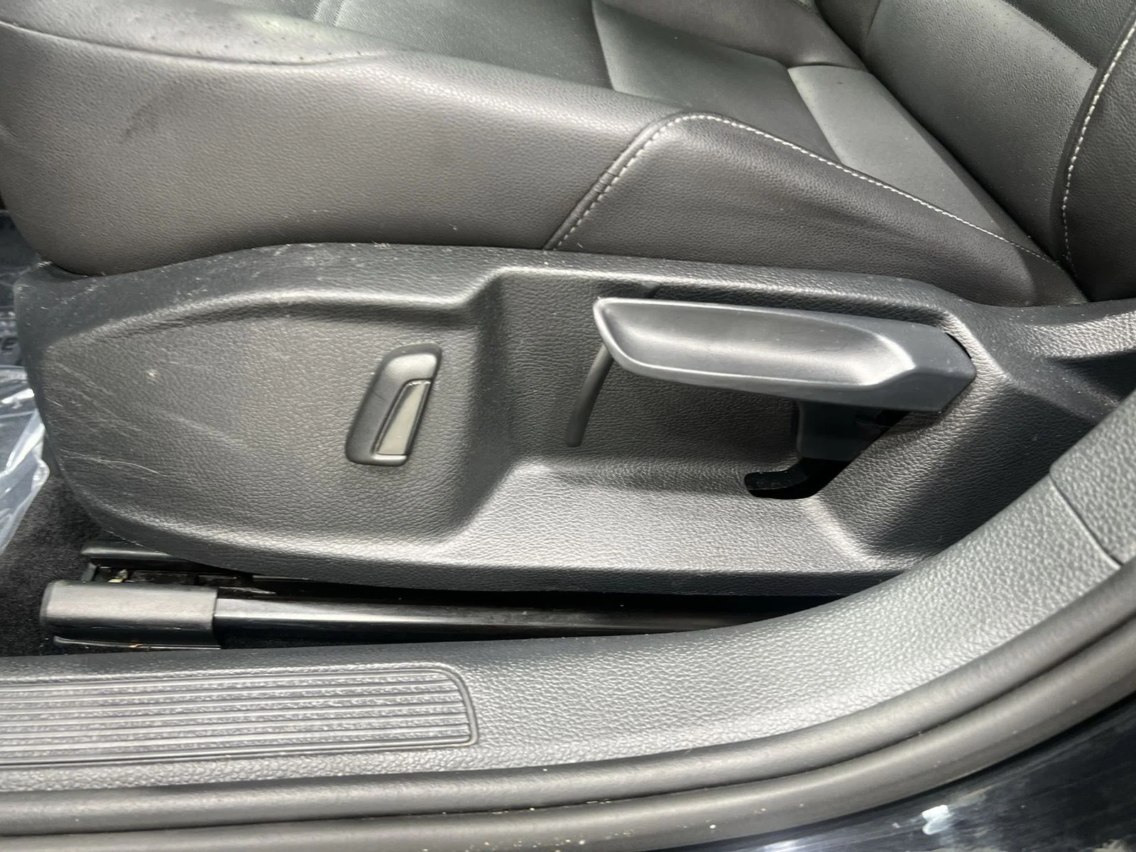 2015 Volkswagen Golf SportWagen TDI SE - Photo 12