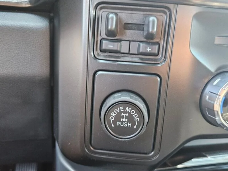 New 2026 Carbonized Gray Metallic Ford F-250® Lariat® image 24