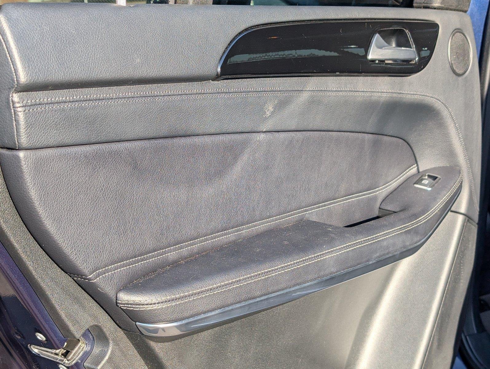Used 2017 Lunar Blue Metallic Mercedes-Benz GLS 550 image 38