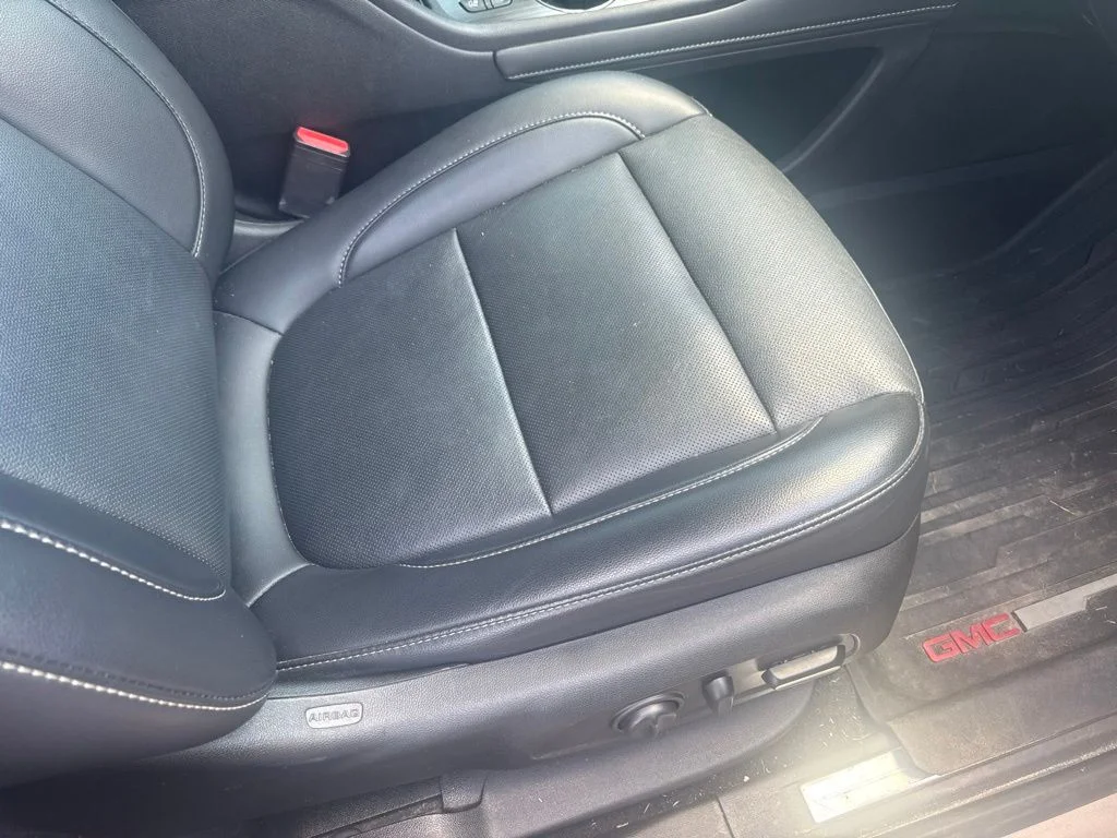 Used 2022 Gray GMC SLT image 14