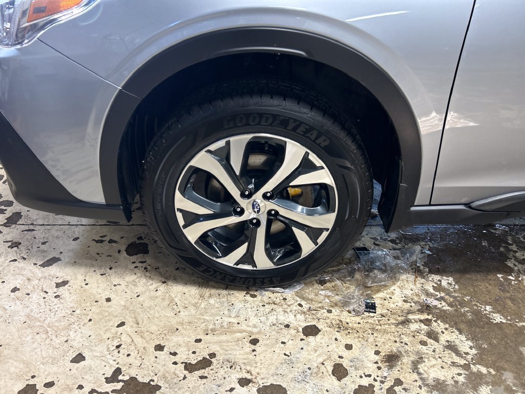 Certified Used 2022 Silver Subaru Limited image 12