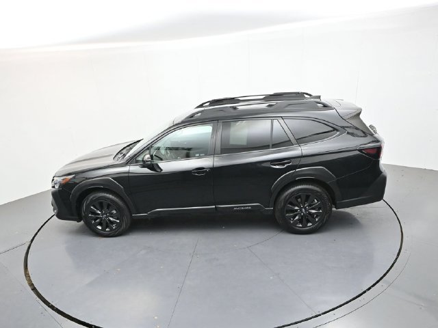Used 2023 Crystal Black Silica Subaru Onyx Edition image 20