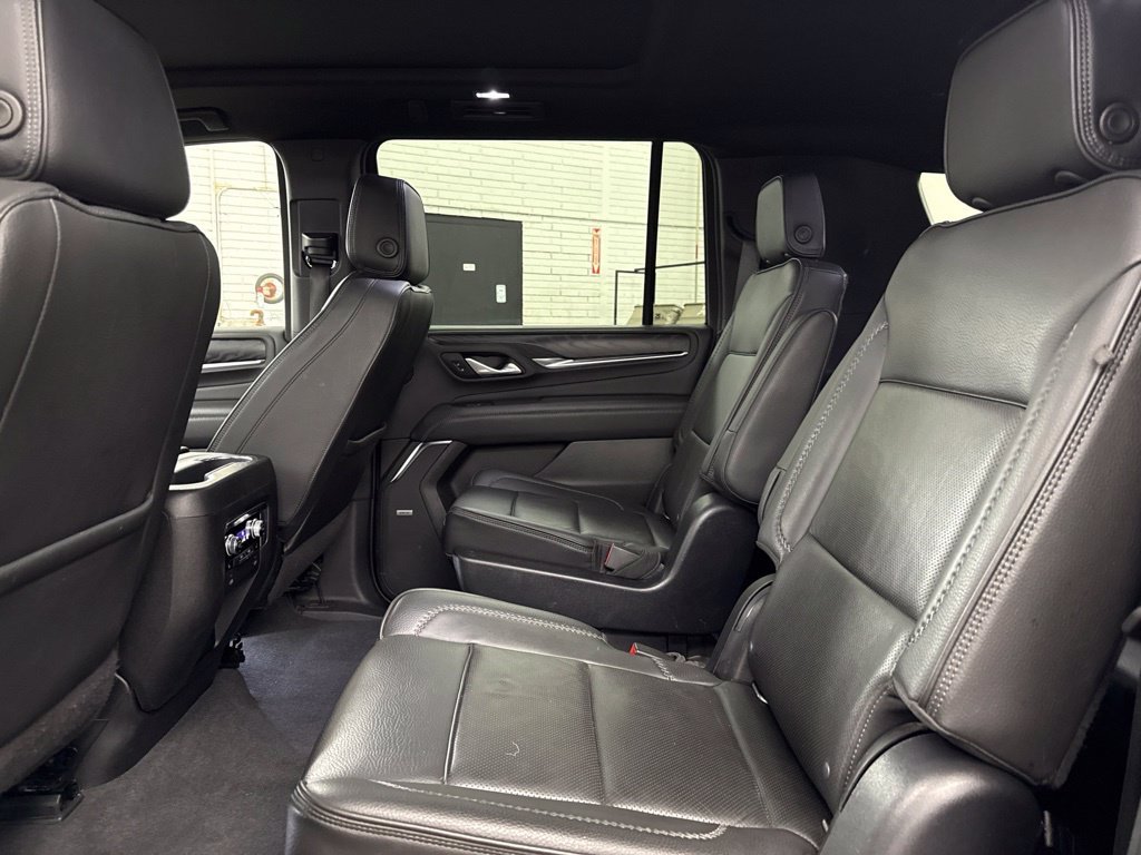 Used 2022 Black GMC Denali image 12