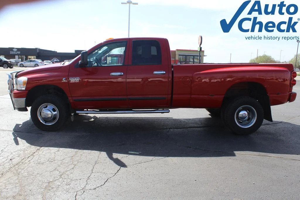 Used 2007 Red Dodge SLT image 6