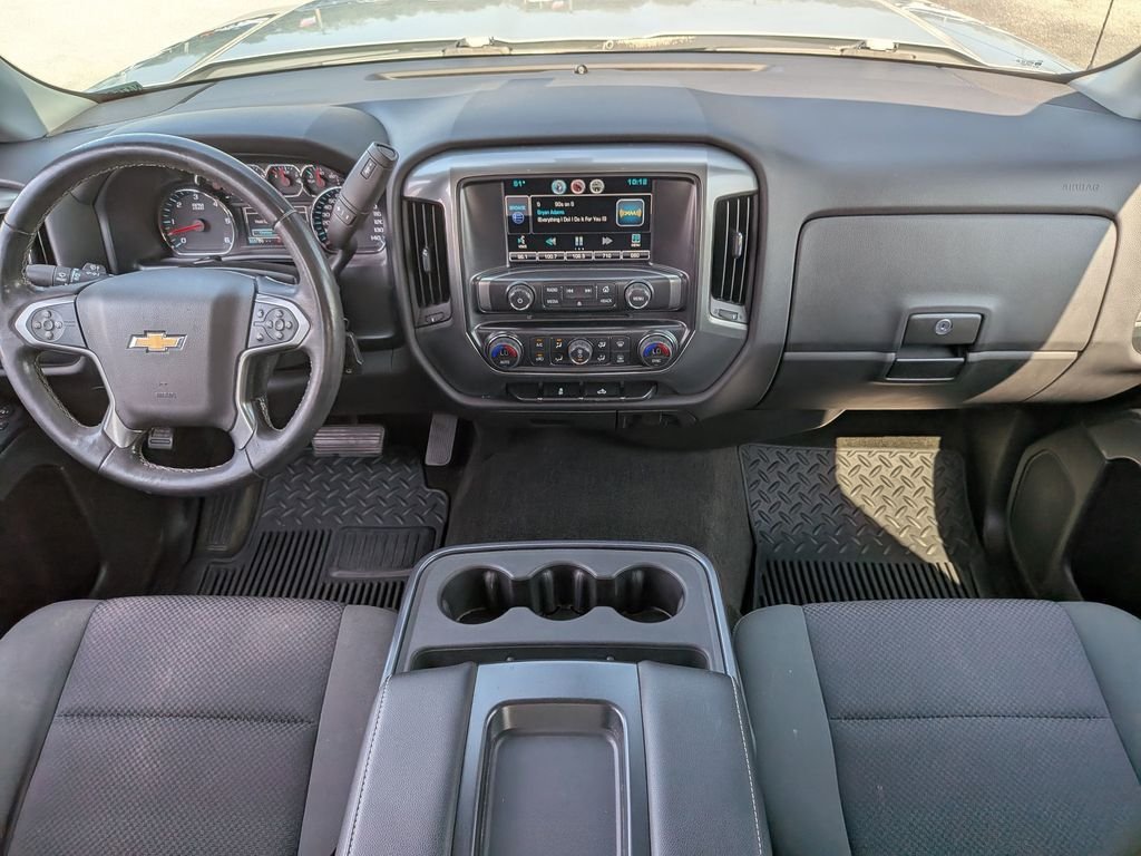 Used 2015 Silver Chevrolet LT image 28