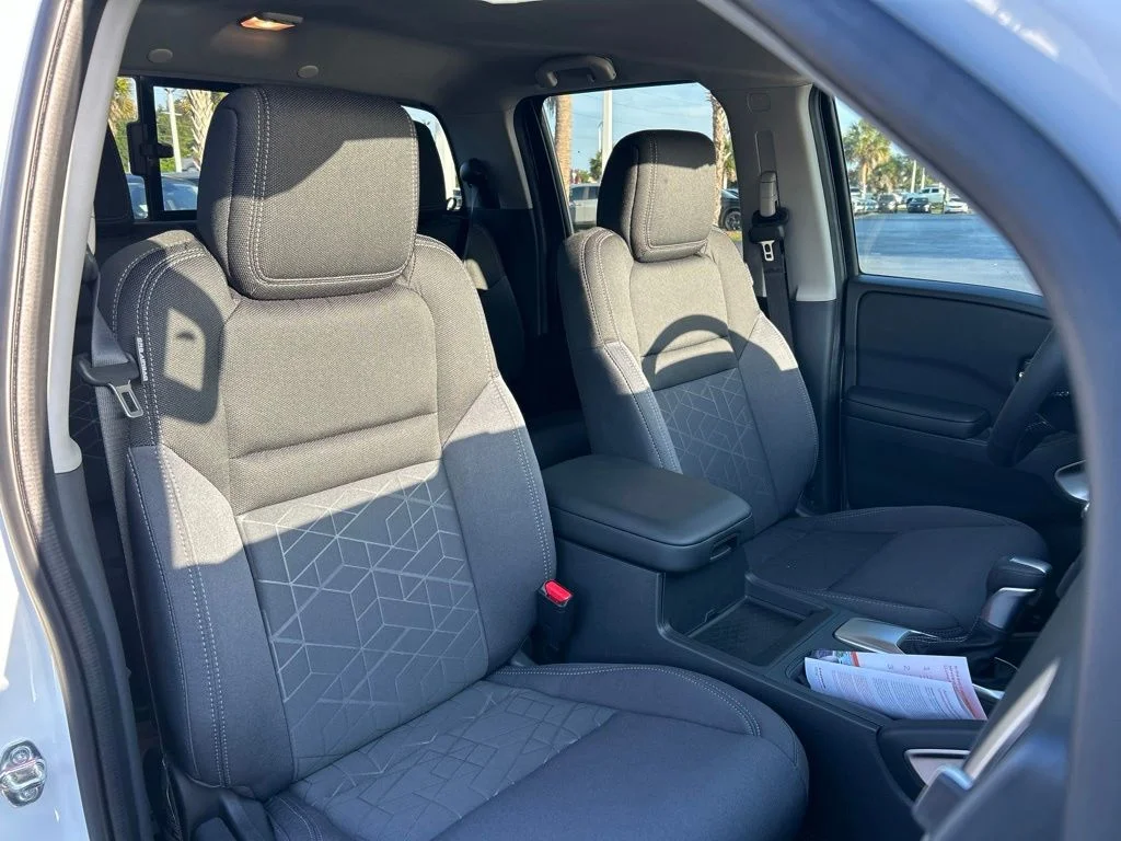 New 2026 Glacier White Nissan Crew Cab SV image 42