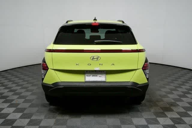 New 2026 Neoteric Yellow Hyundai SEL Sport FWD image 8