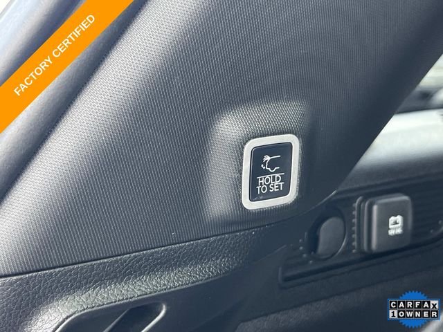 Used 2025 Silver Jeep Limited image 14