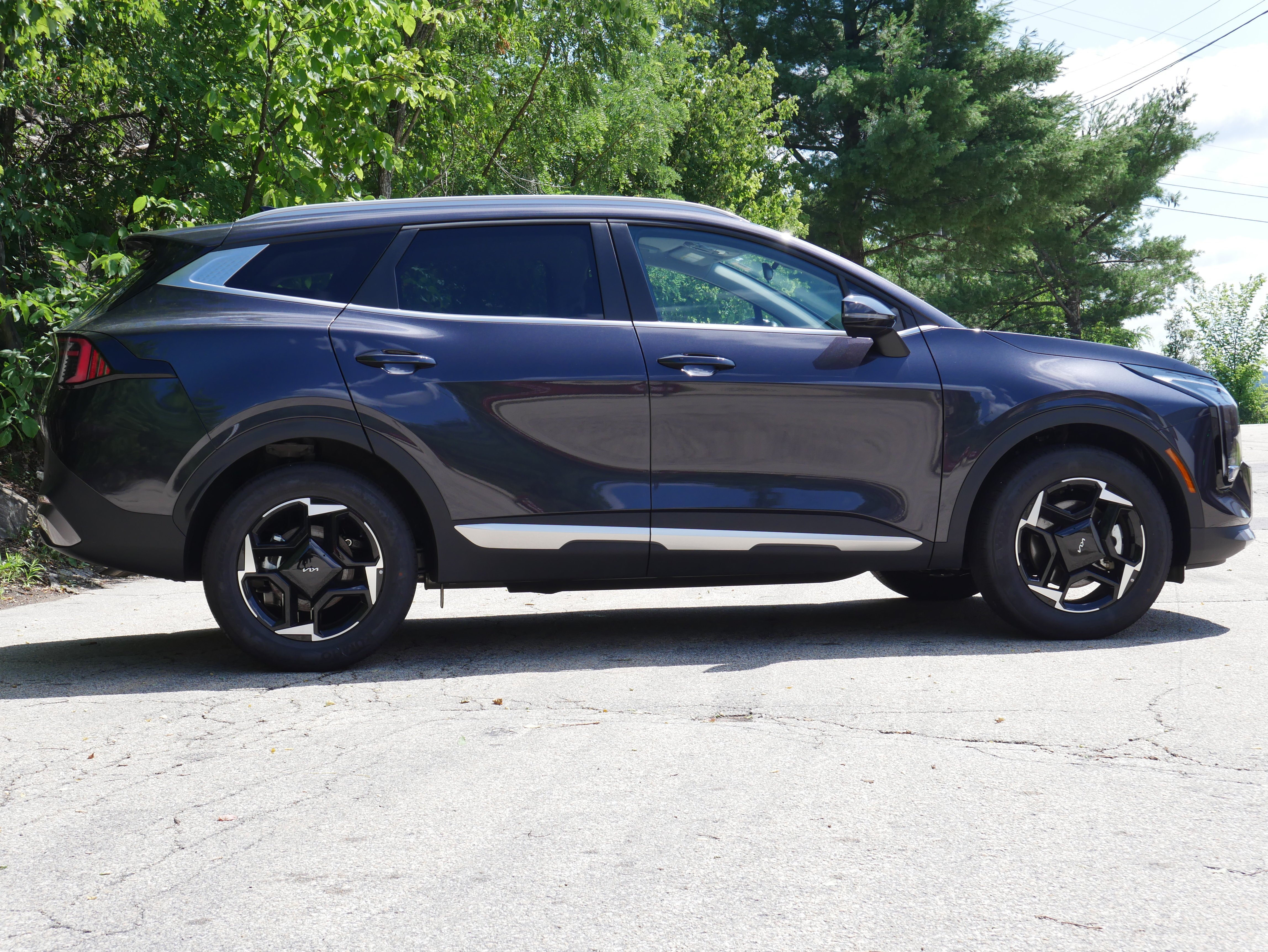 Used 2026 Panthera Metal Gray Kia EX image 8
