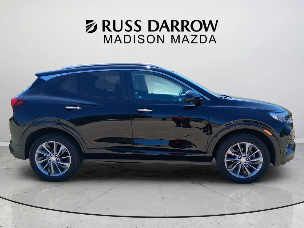 Used 2023 Black Buick Select image 6