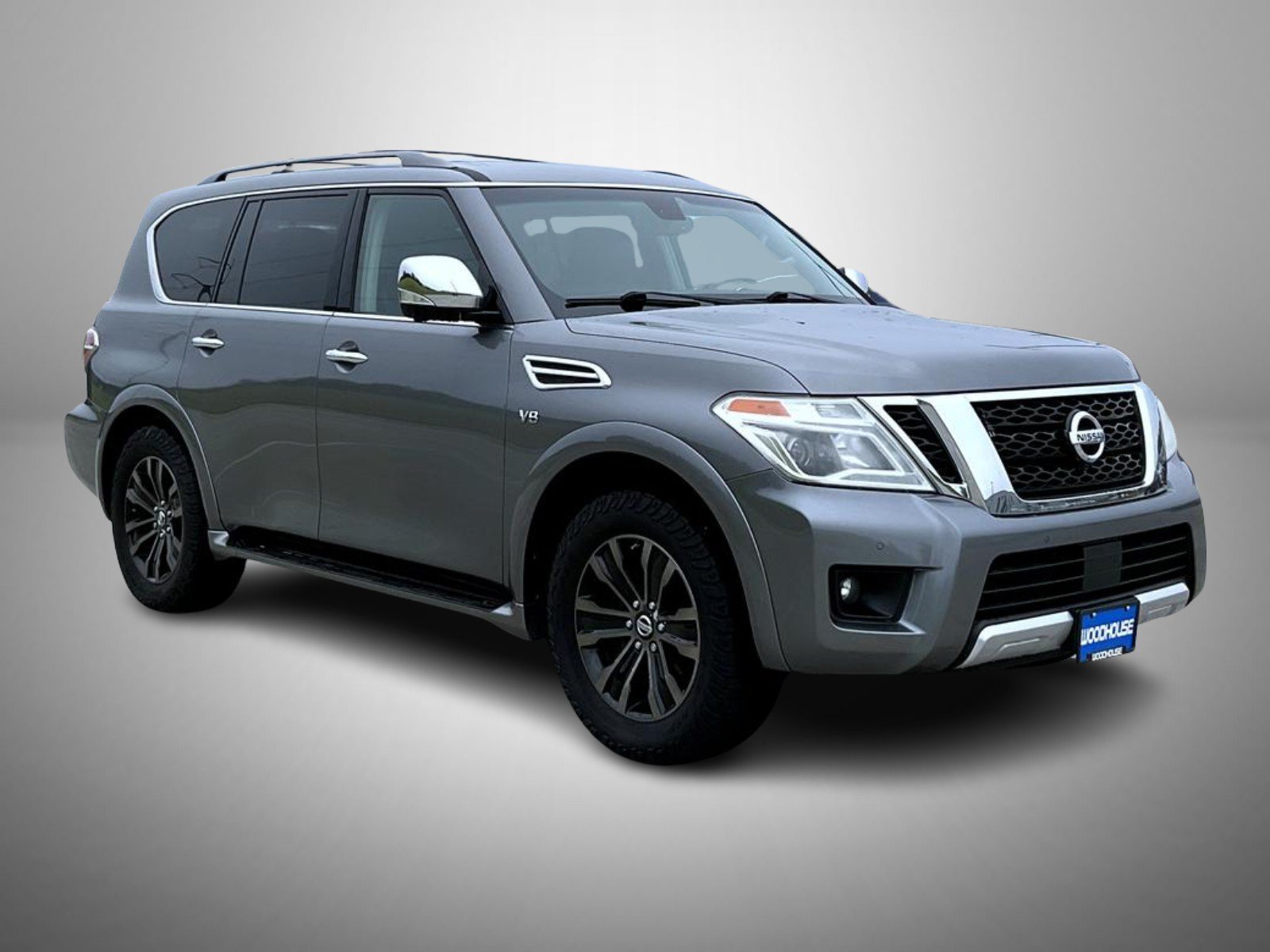 Used 2017 Gun Metallic Nissan Platinum image 3