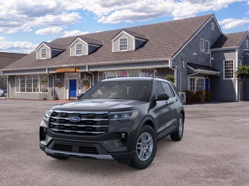 Used 2026 Agate Black Metallic Ford Active image 2