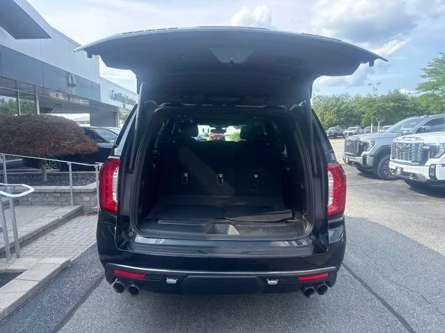 Used 2022 Black GMC AT4 image 24