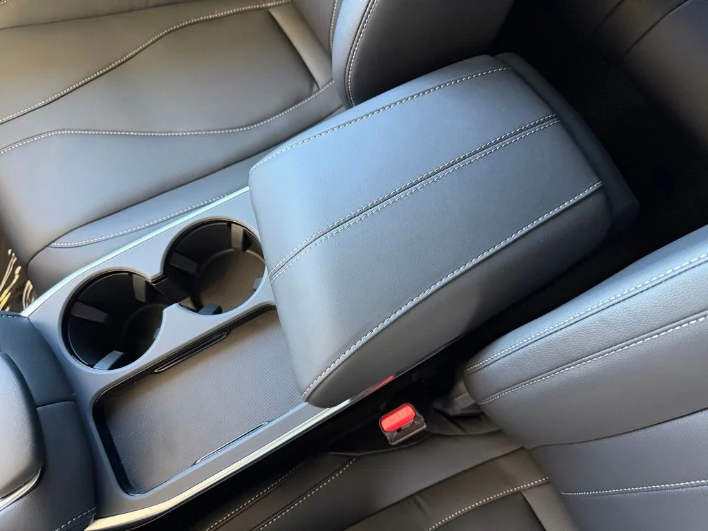 New 2026 Platinum White Pearl Acura SH-AWD image 26