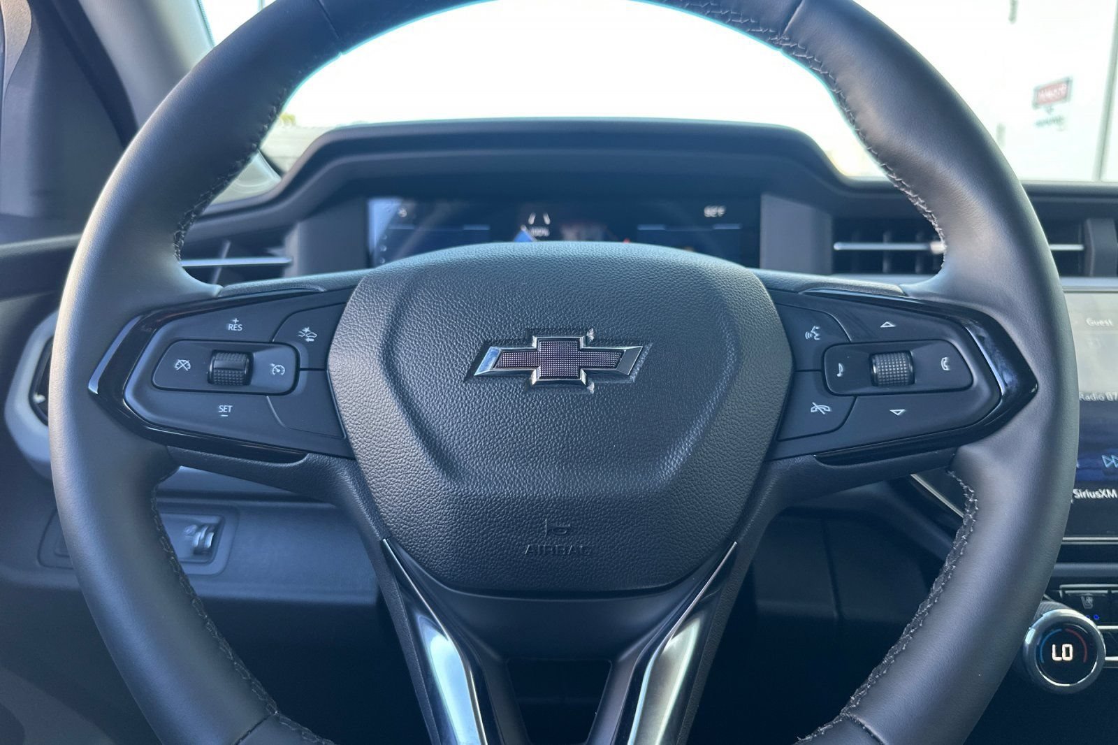 2027 Chevrolet Bolt RS - Photo 22