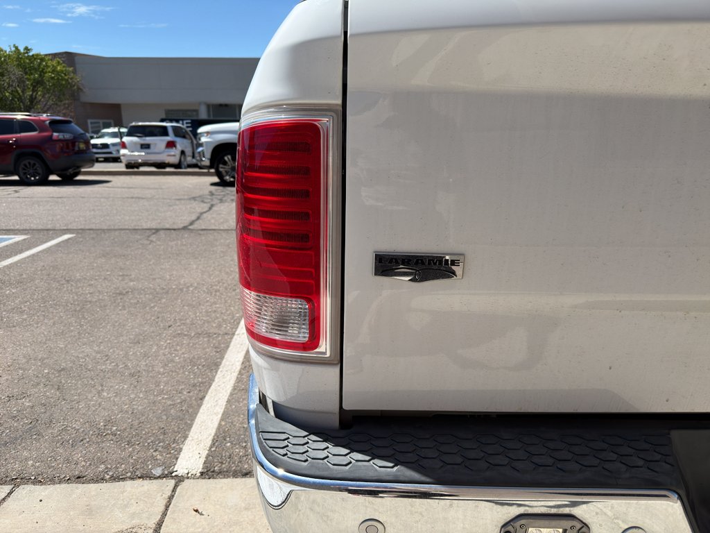 Used 2017 Bright White Clearcoat Ram Laramie image 20