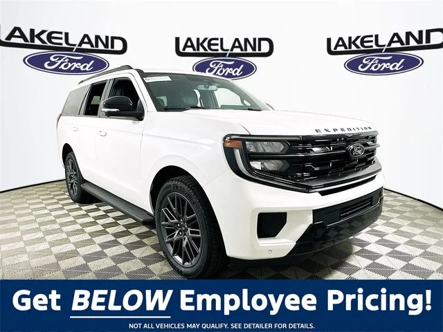 New 2026 Ford Expedition Platinum