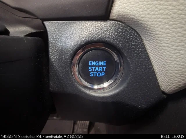 Used 2021 Blue Toyota XLE Premium image 28