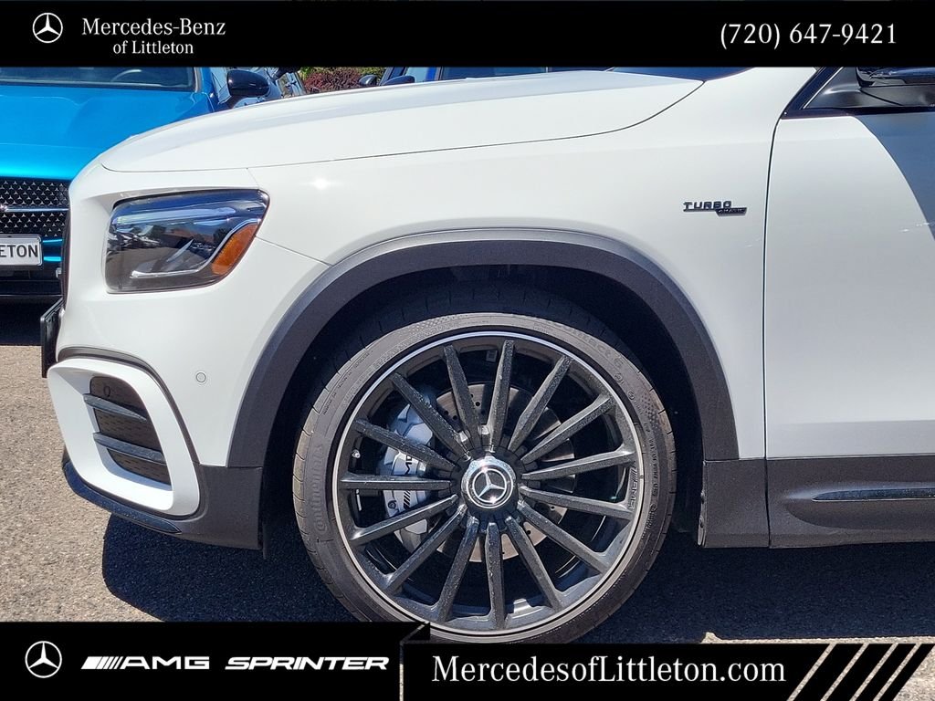 2026 Mercedes-Benz GLB AMG GLB 35 - Photo 9
