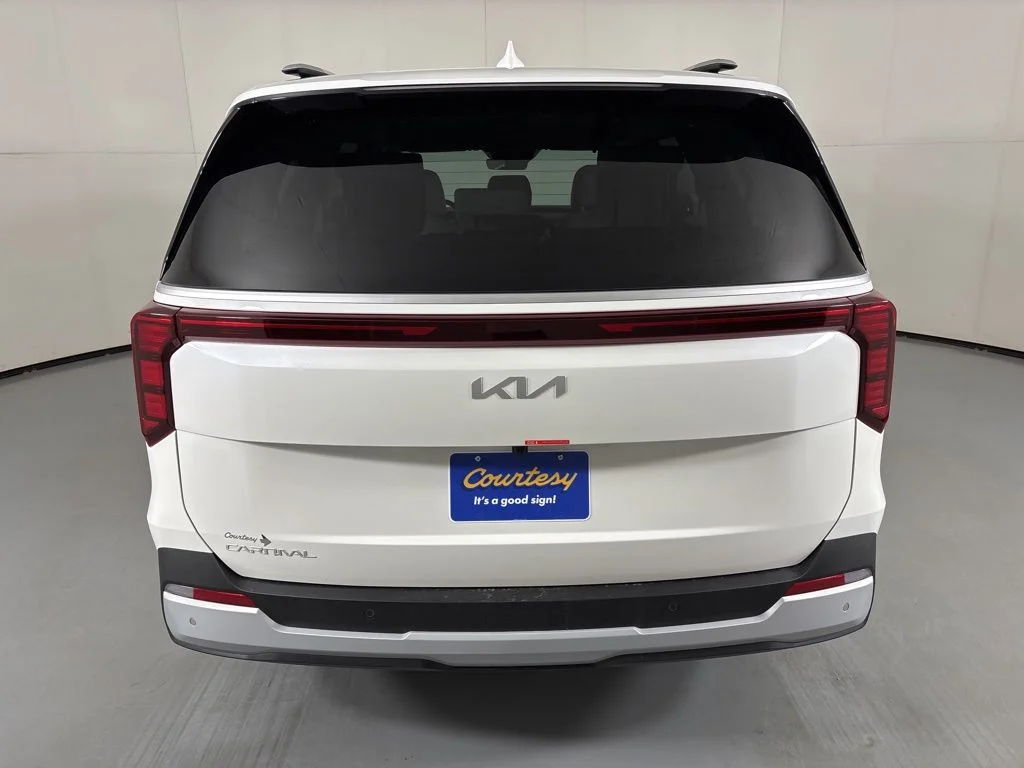 New 2026 White Kia EX image 7