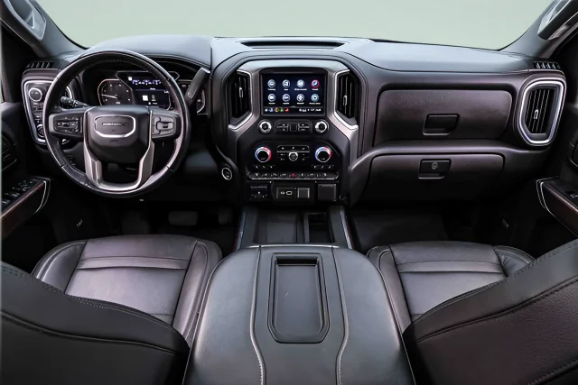 Used 2022 Blue GMC Denali image 17