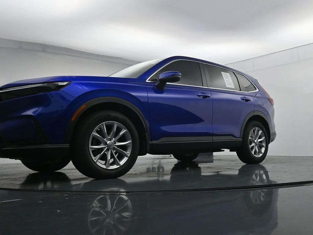 Used 2024  Honda EX-L image 33