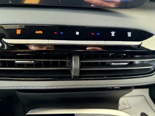 2026 Buick Enclave Preferred - Photo 27