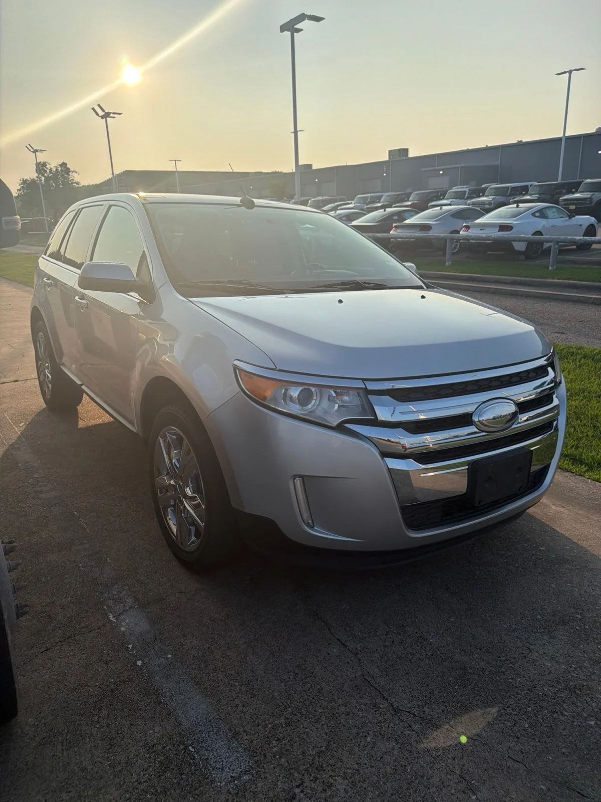 Used 2013 Silver Ford Limited image 1